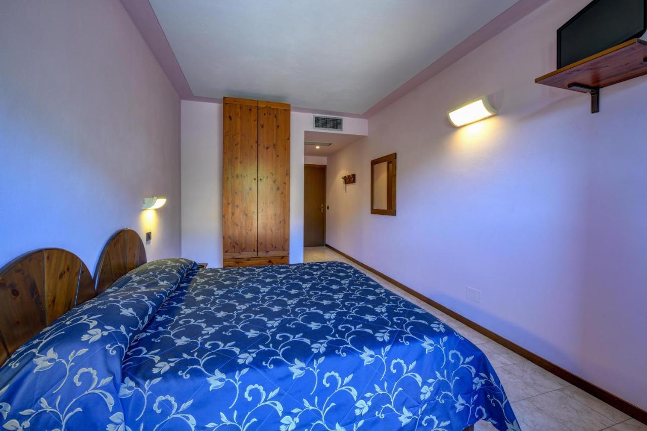 Hotel Garni Al Poggio Tignale Kültér fotó