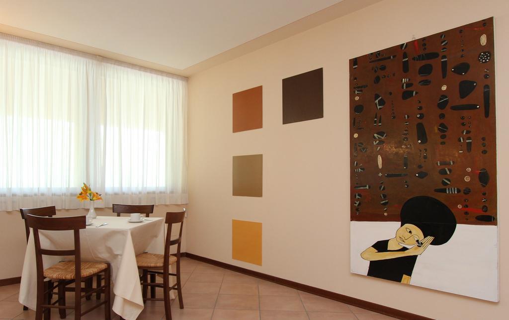 Hotel Garni Al Poggio Tignale Kültér fotó